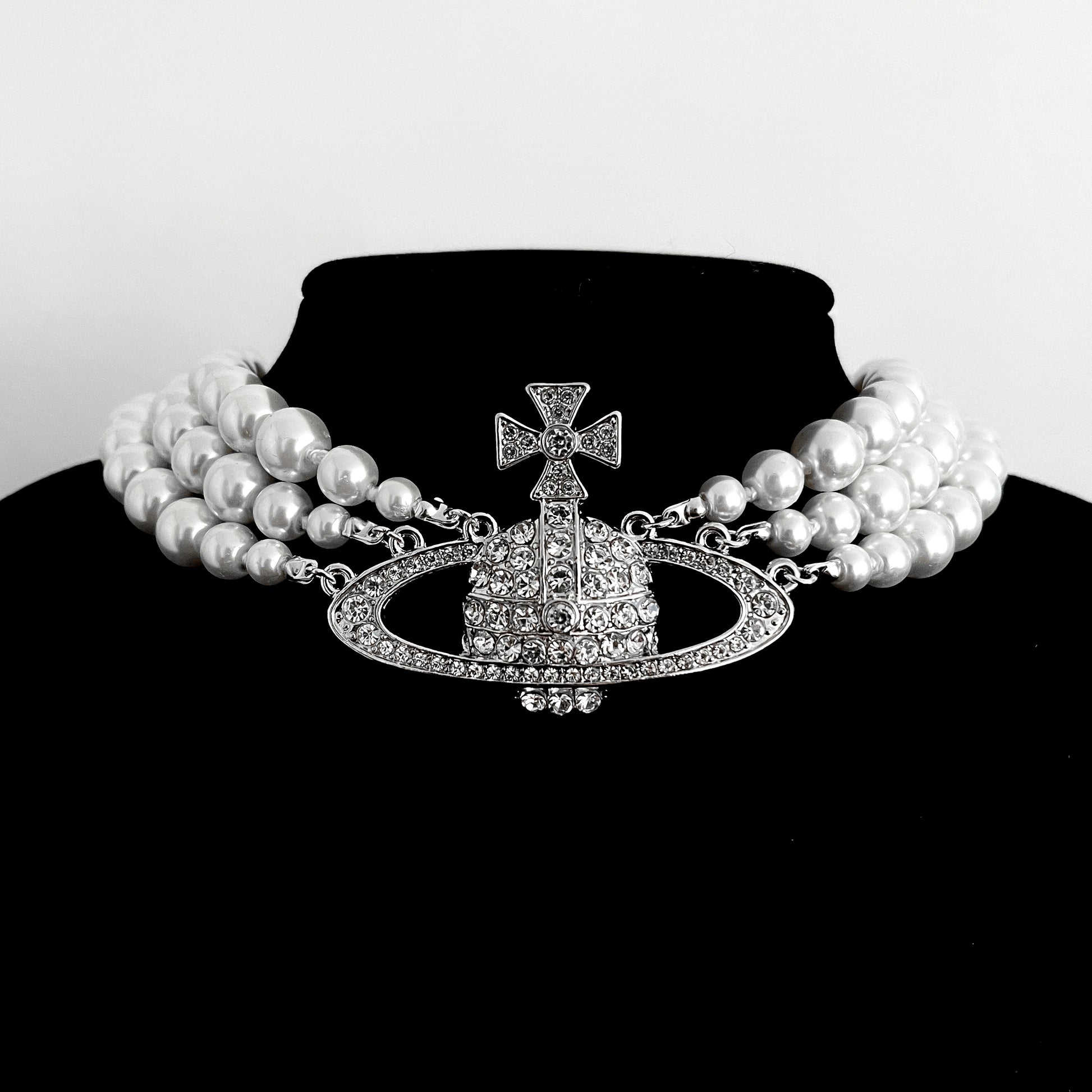 Collar VW Perlas triple
