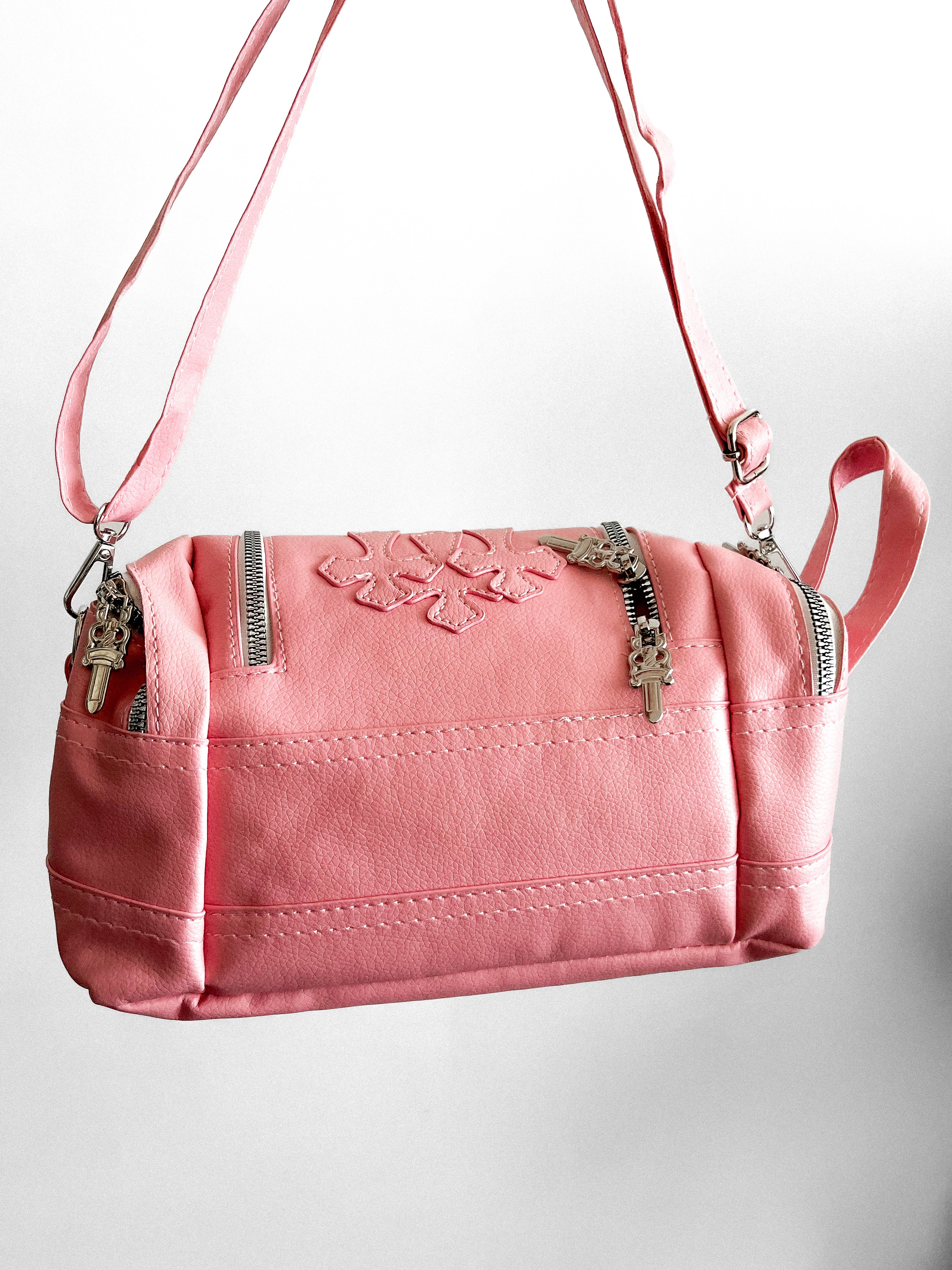 Bolso Chrome Hearts Rosado