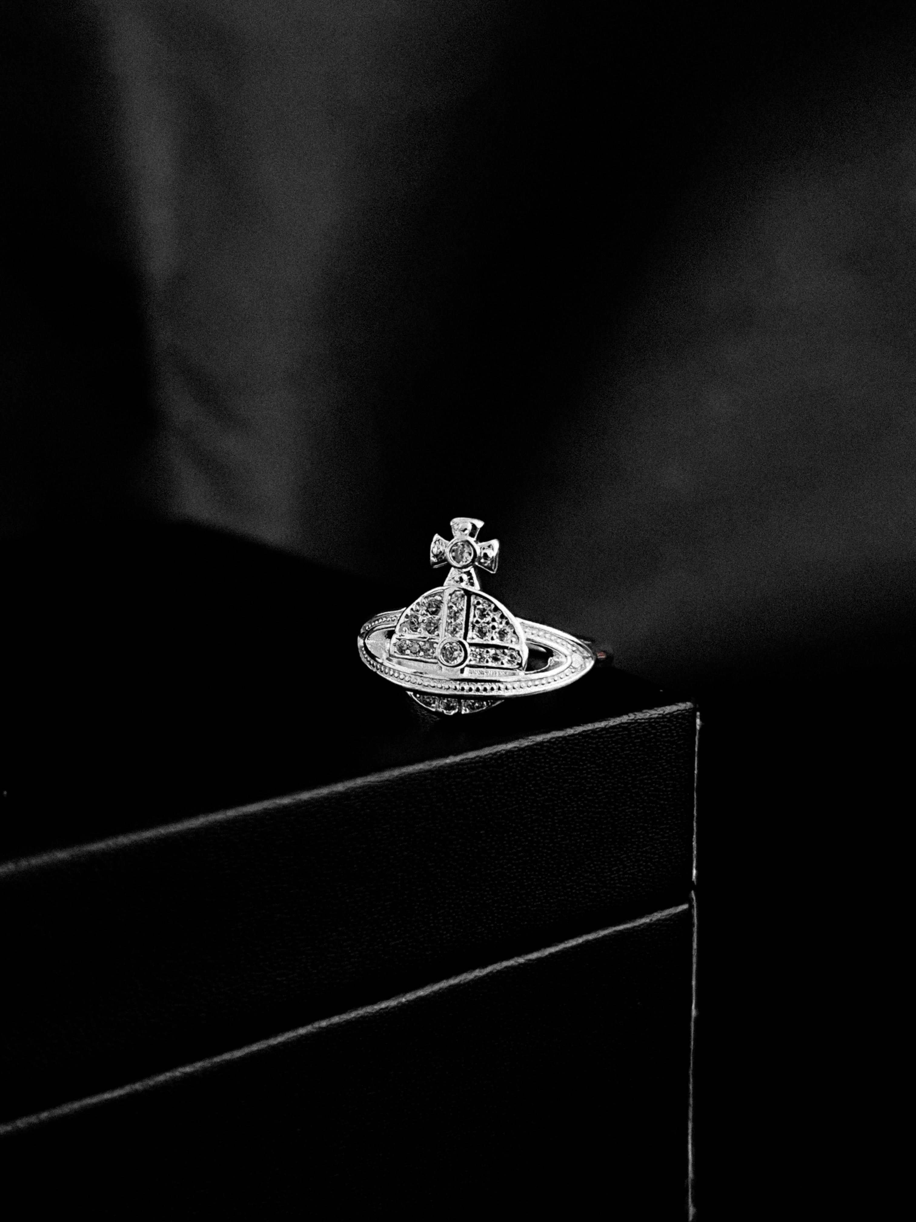 Stellar Halo Orb Ring