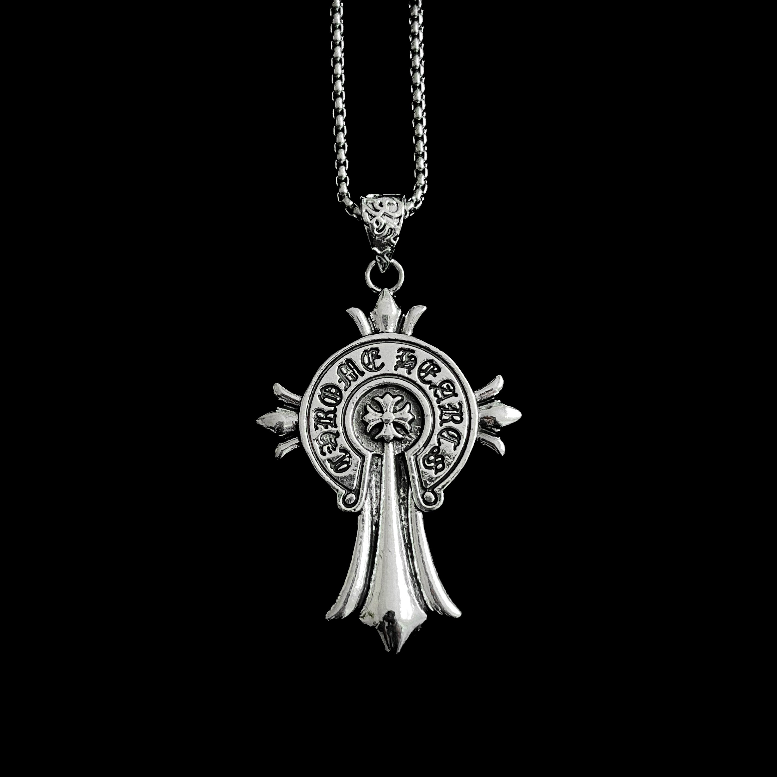 Collar Chrome Hearts