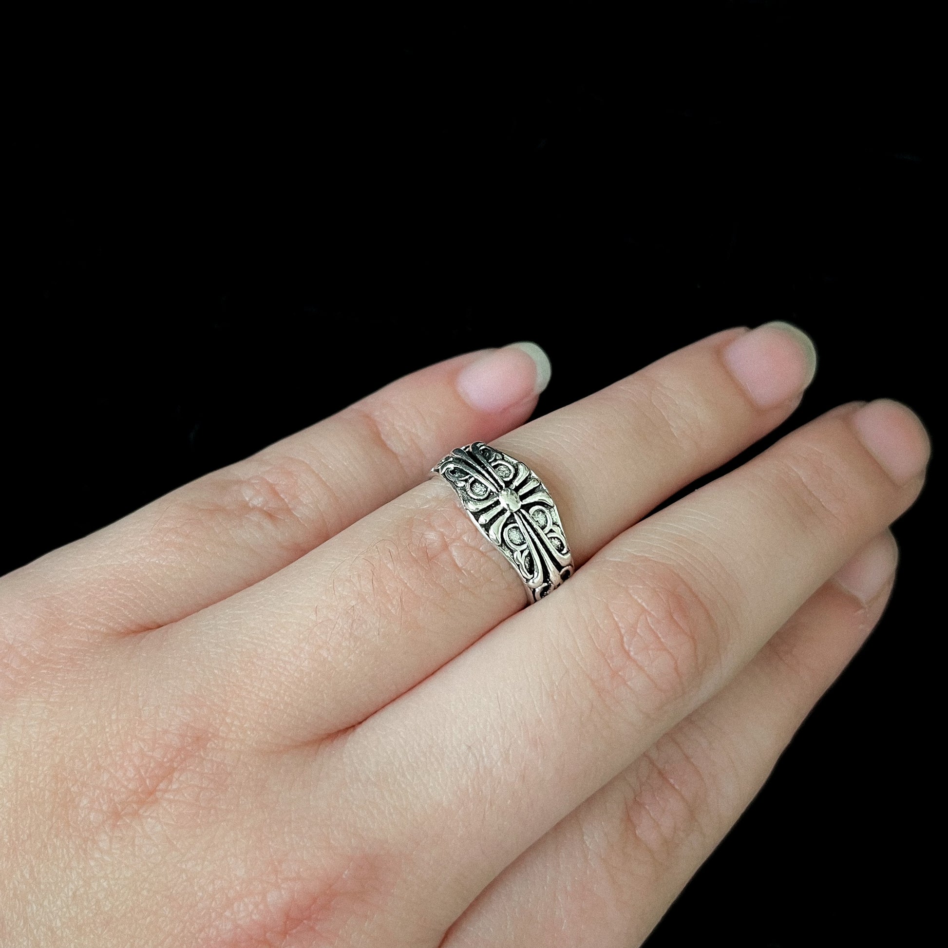 Anillo CH