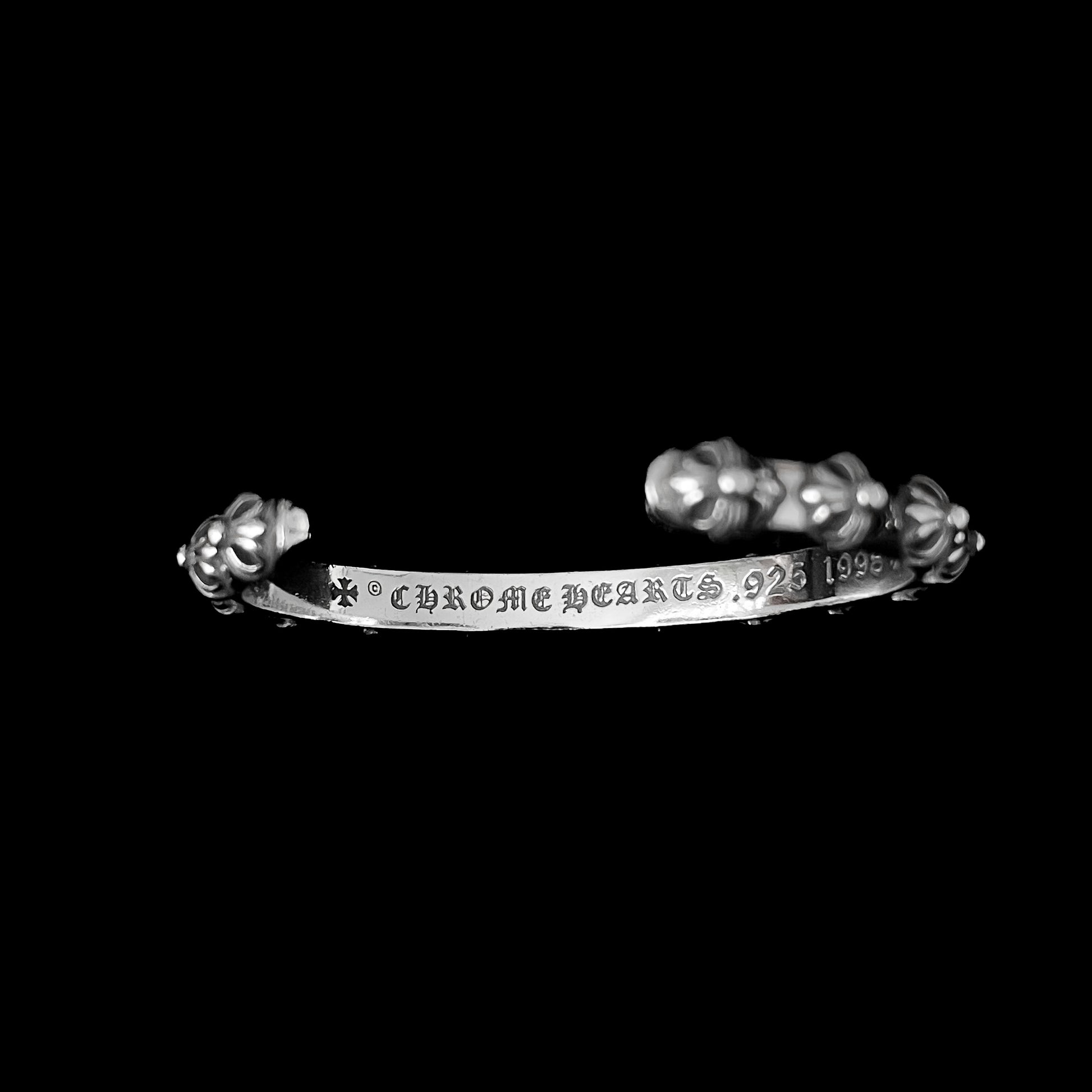 Pulsera CH rígida