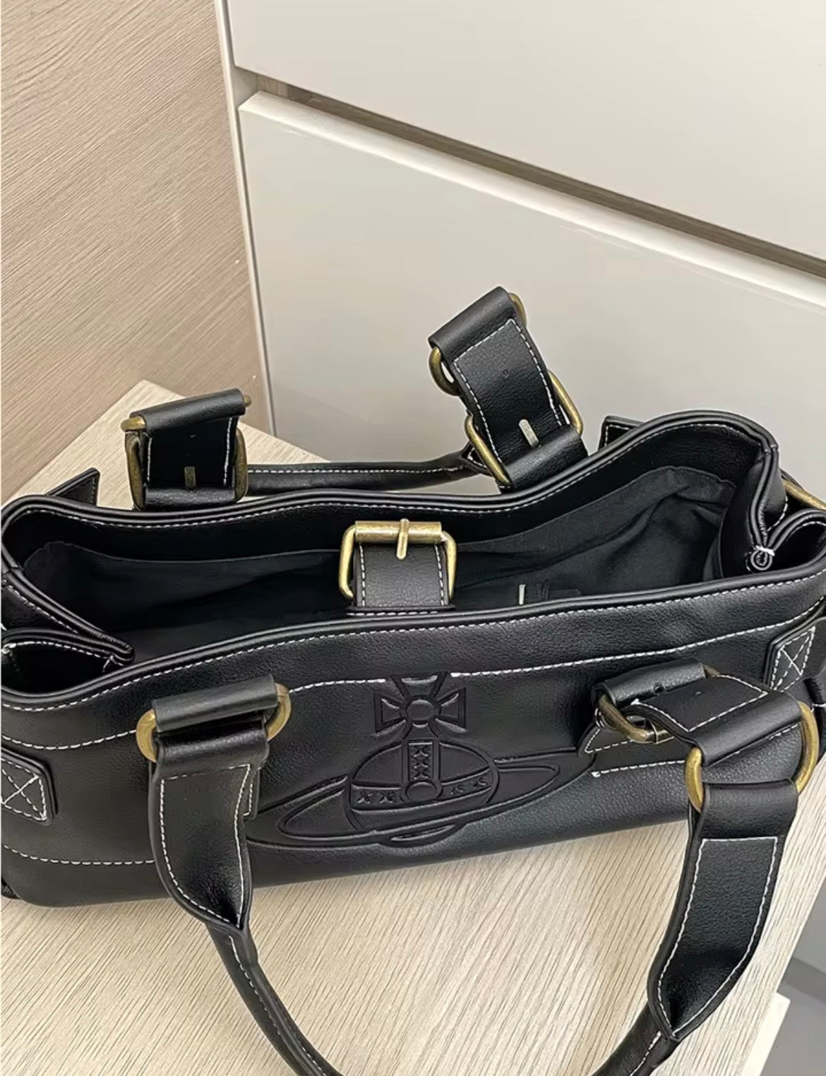 Vivienne Rebel Orb Shoulder Bag