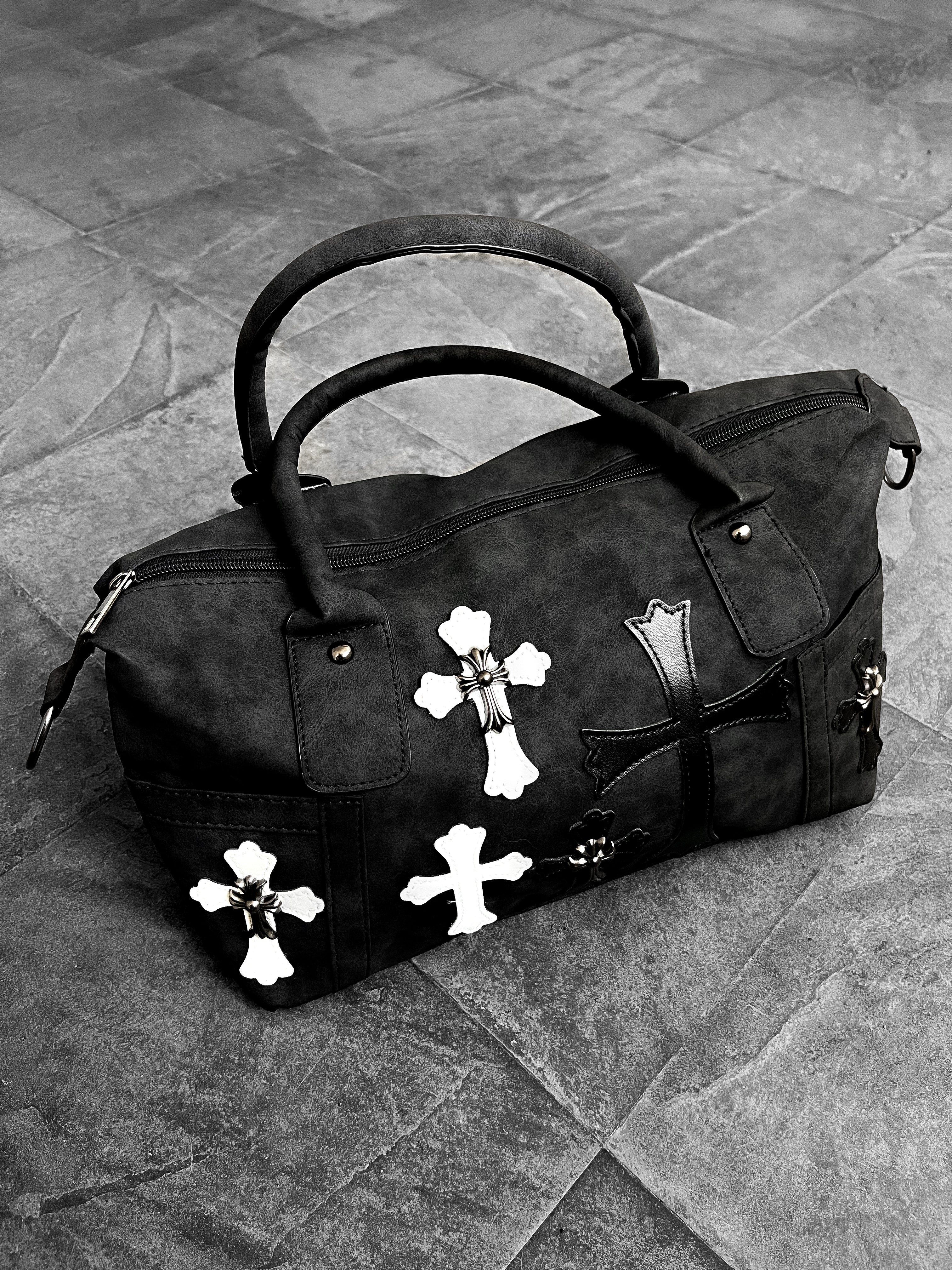 Bolso Chrome Hearts