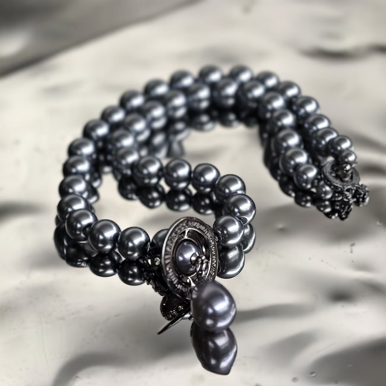 Ashen Orbit Necklace VW