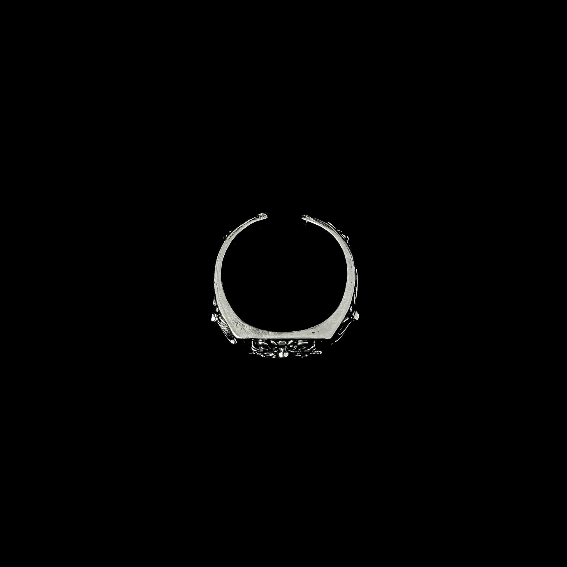 Anillo Chrome Hearts