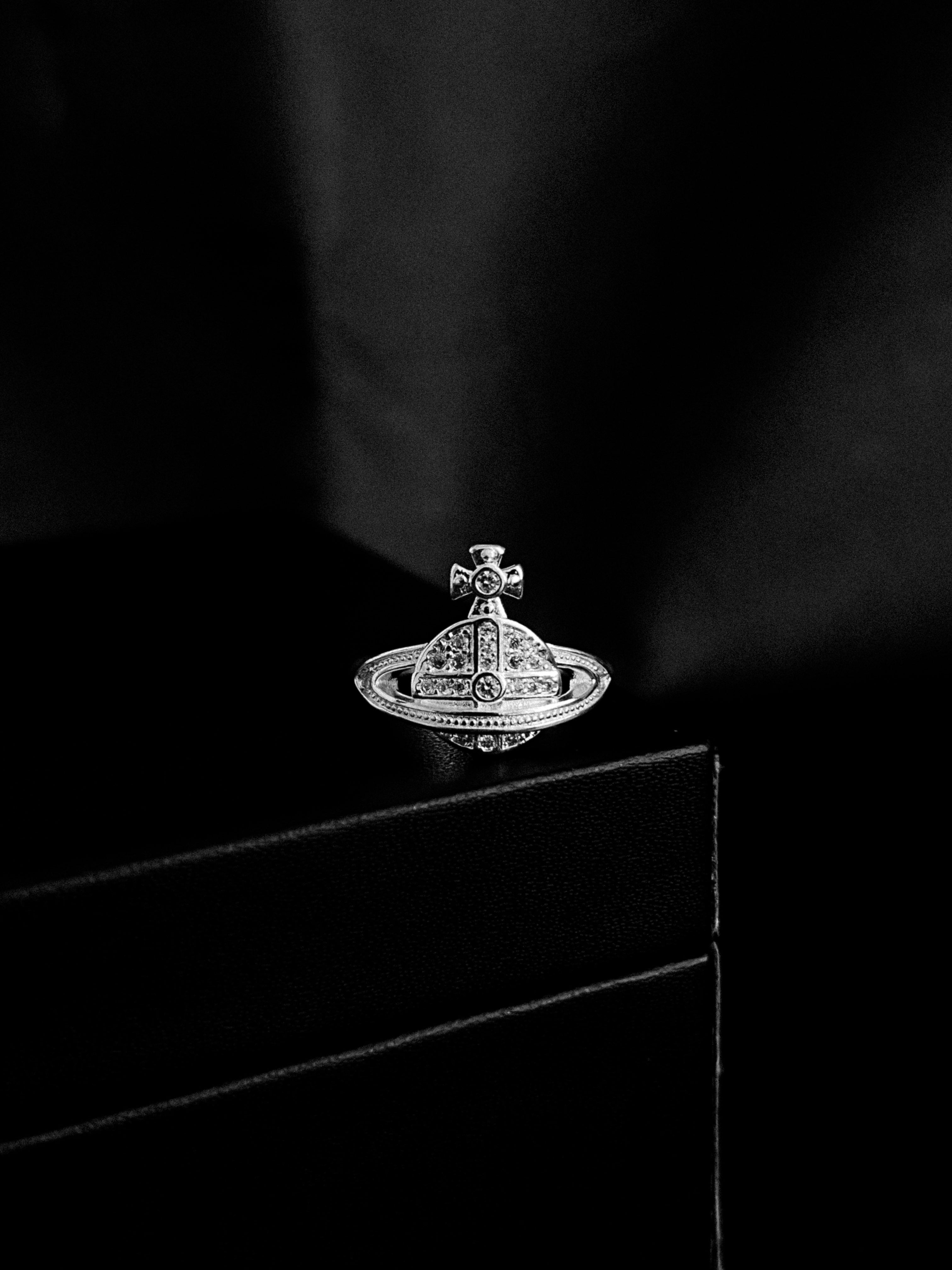 Stellar Halo Orb Ring