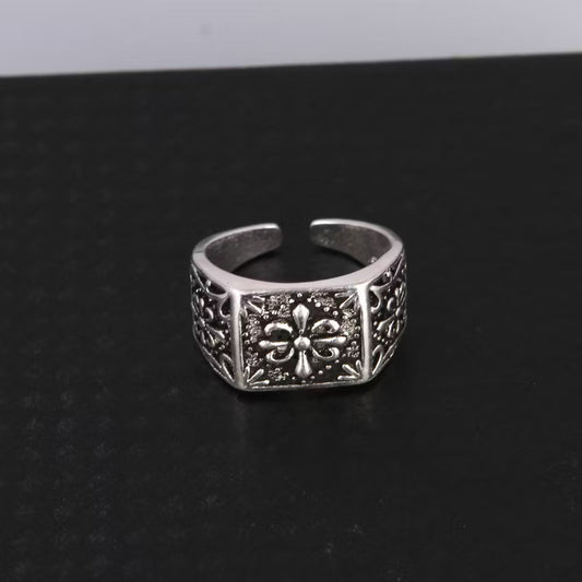 PRE VENTA Anillo Chrome Hearts I