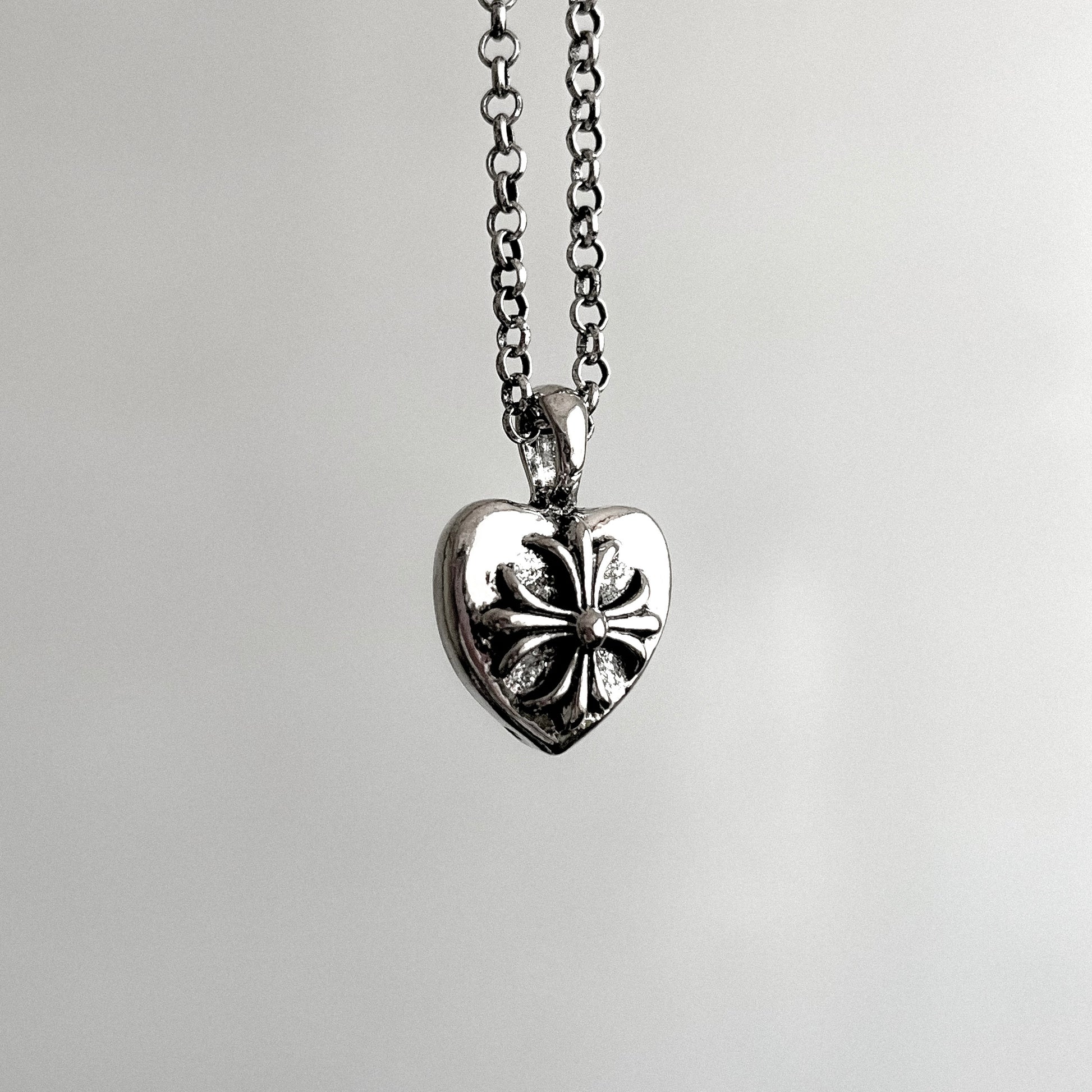 Collar Chrome Heart