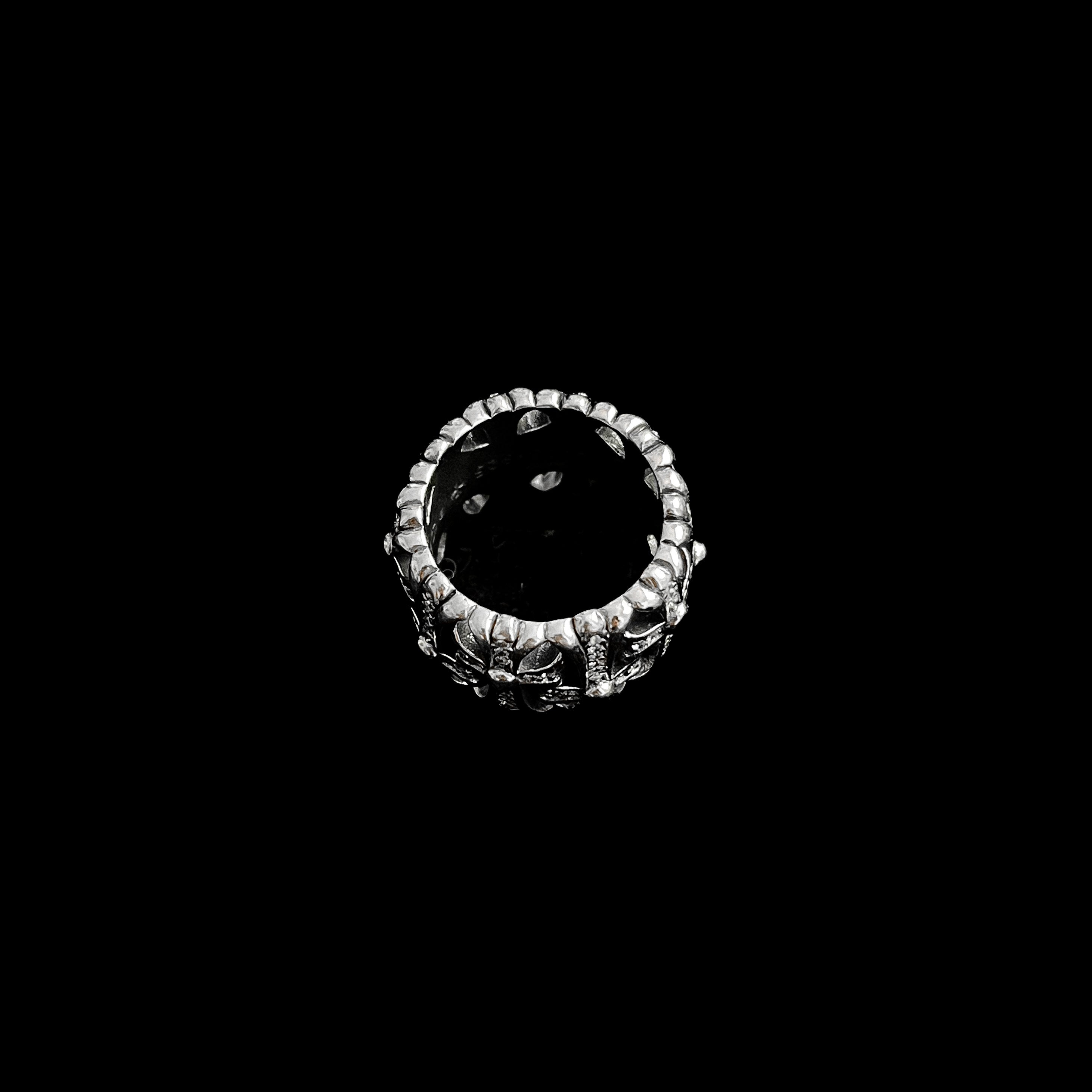 Anillo Chrome Hearts Brillos