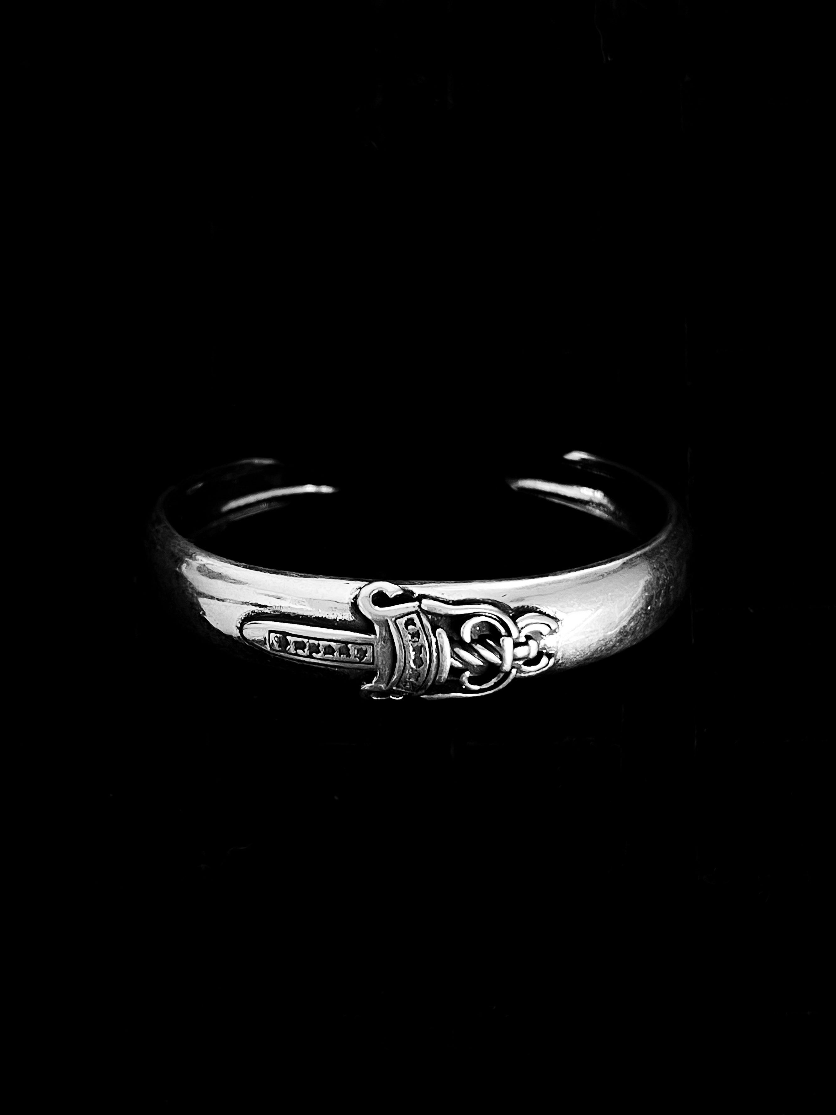 Chrome Hearts Dagger Cuff