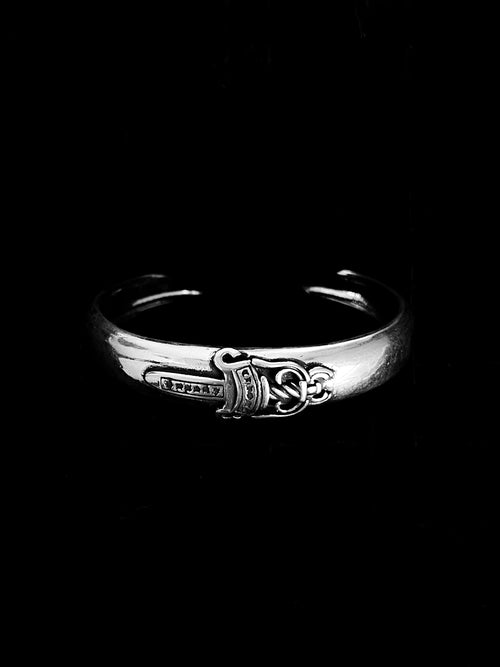 Chrome Hearts Dagger Cuff