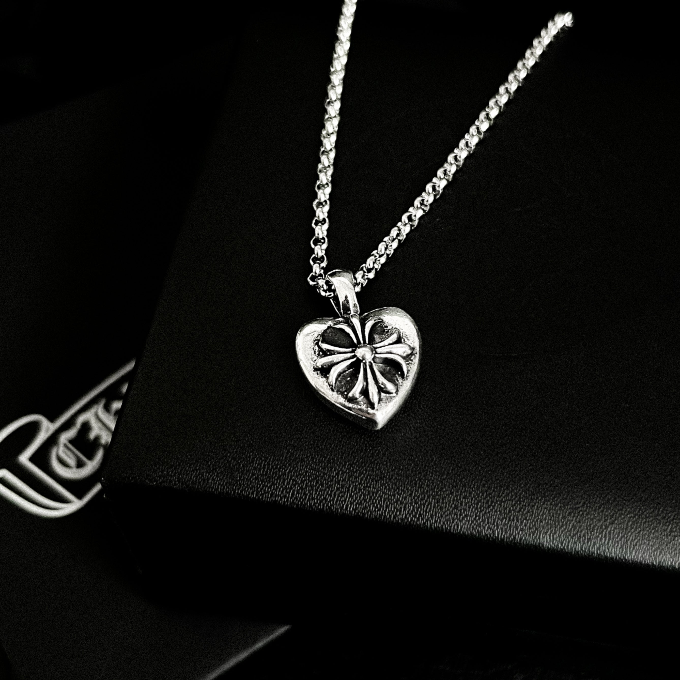 Collar Chrome Heart