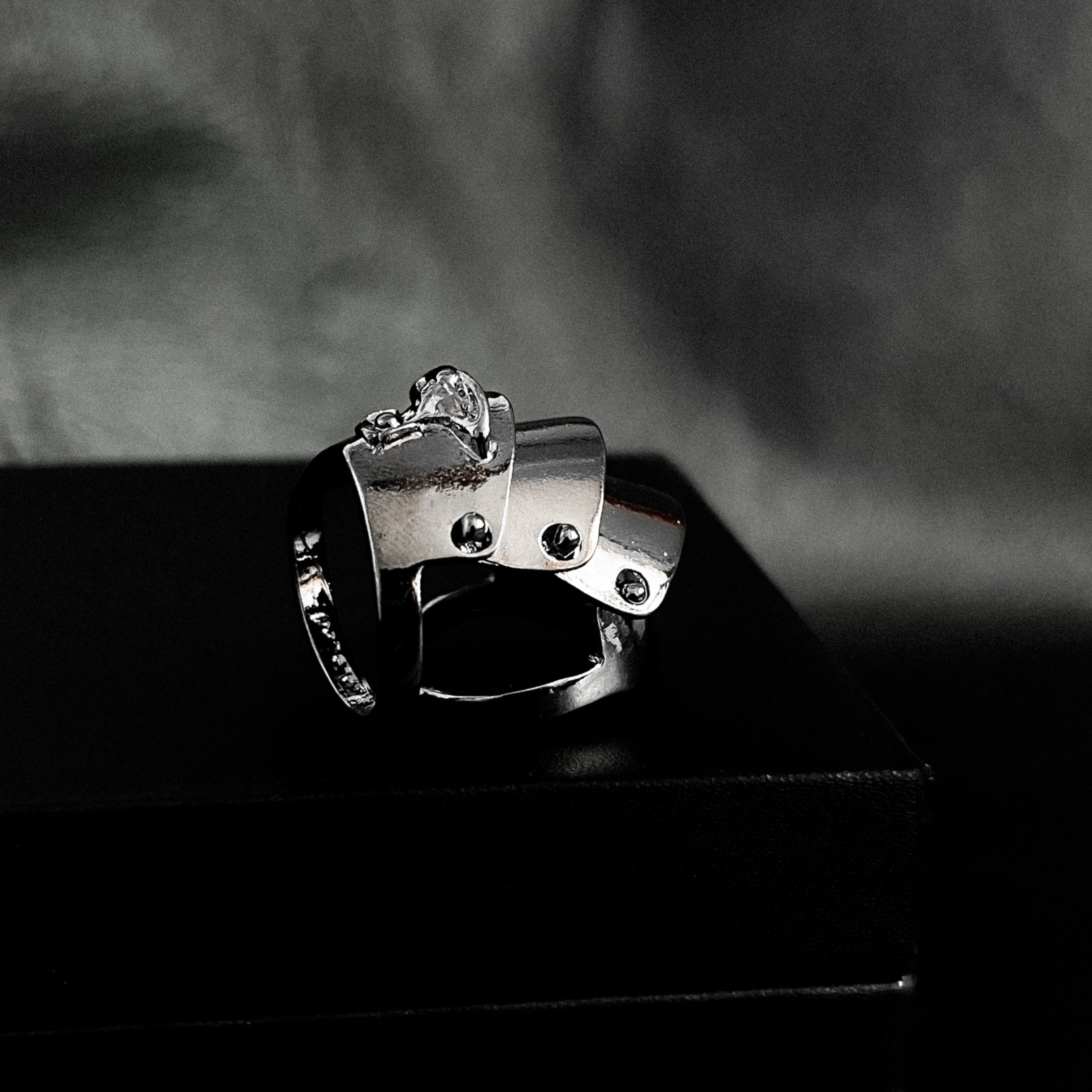 Anillo VW armour black