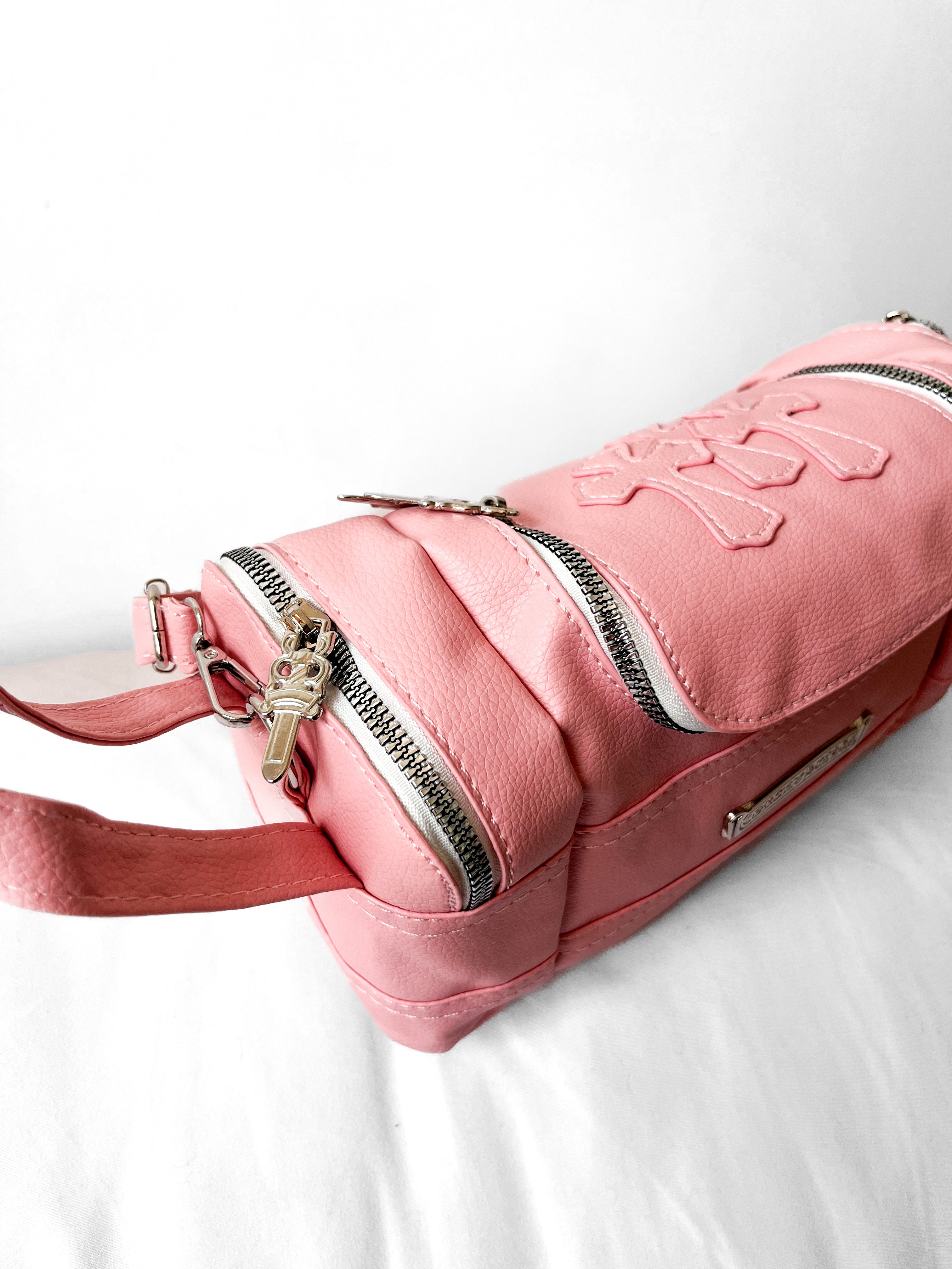 Bolso Chrome Hearts Rosado