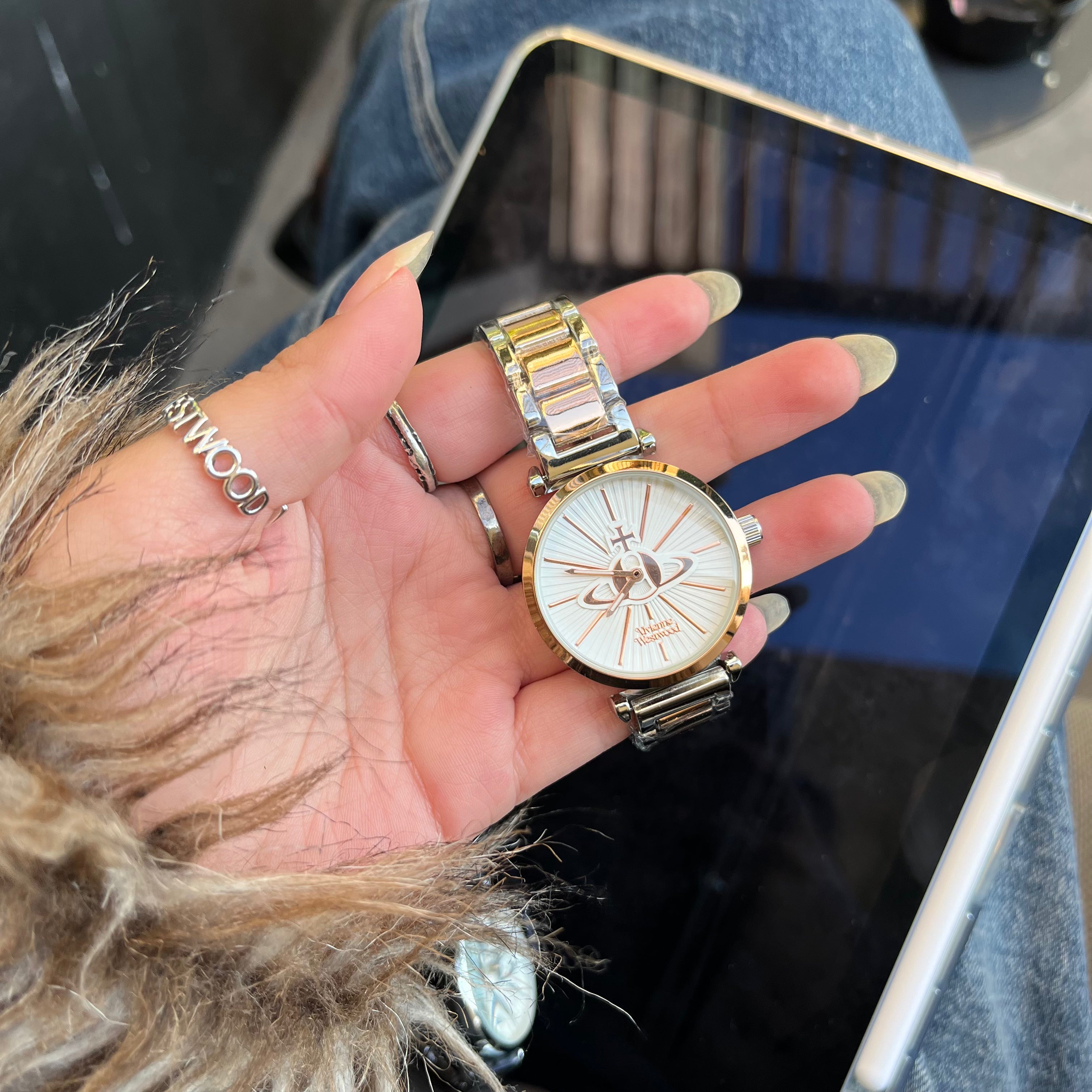 Classic Orb Time Watch VW