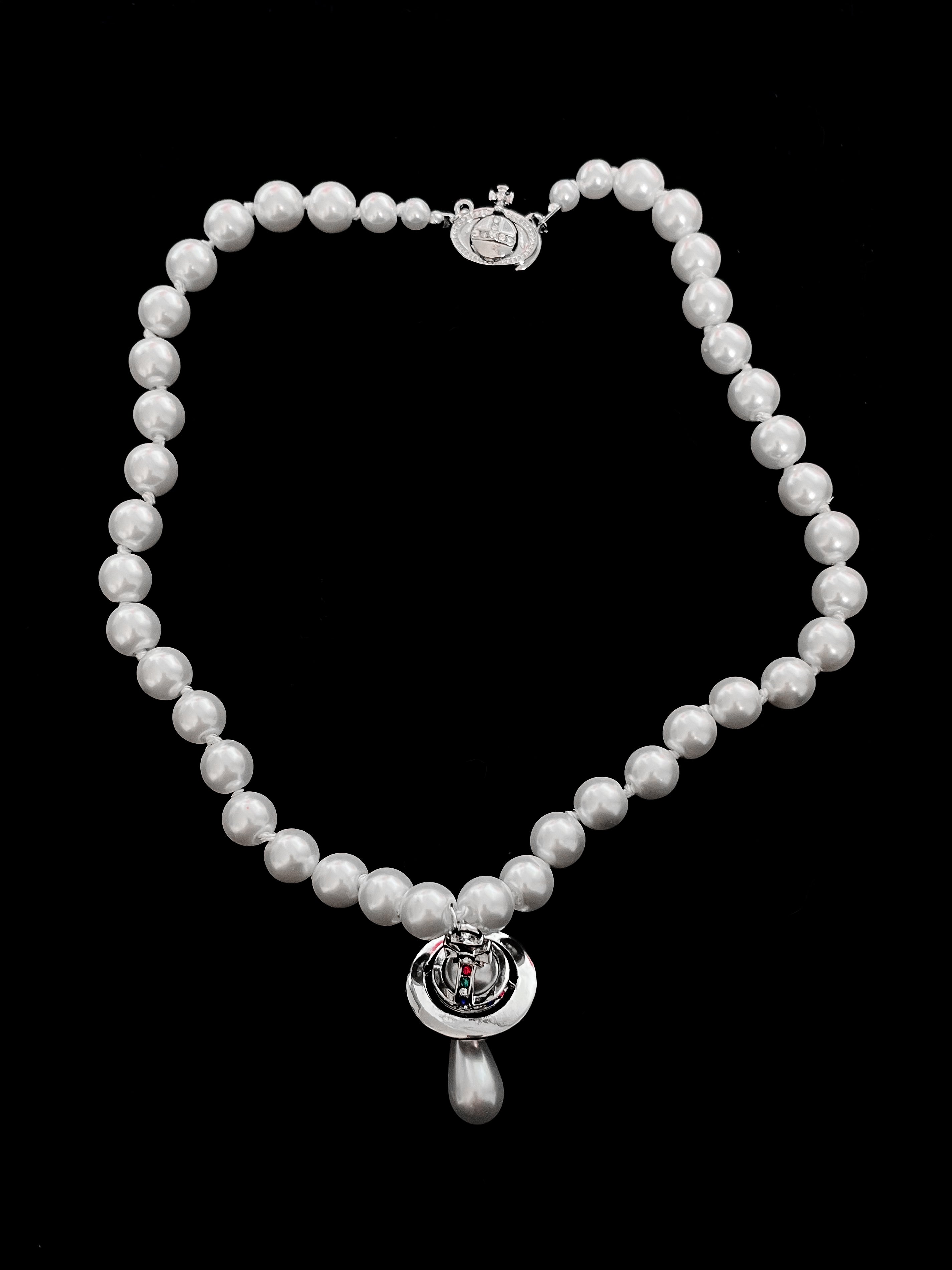 Pearl Beaded Necklace